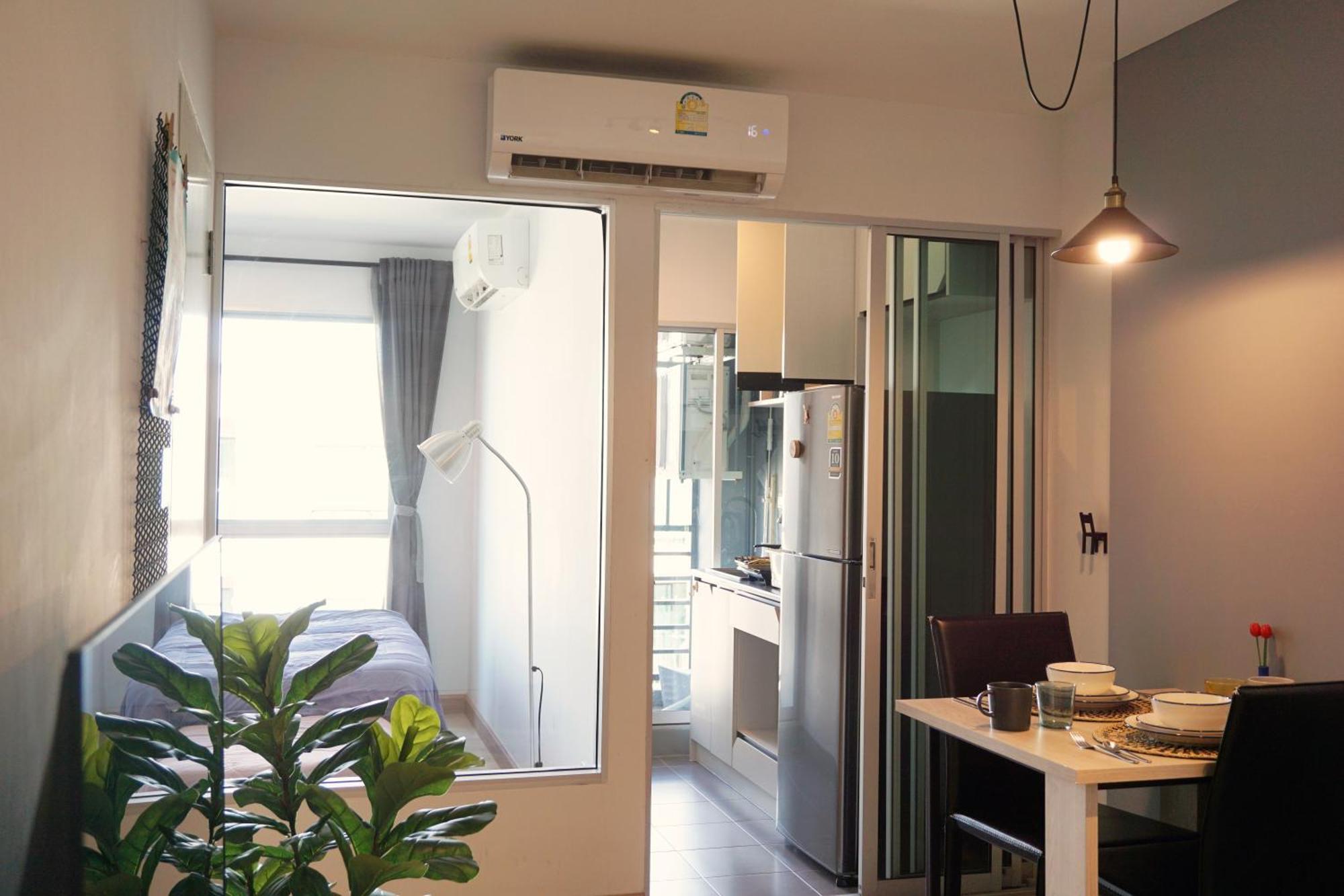 The Kith Plus Sukhumvit 113 By Blk Bangkok Room photo